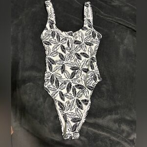 🖤 Aerie one piece